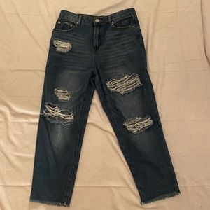 Baggy, ripped jeans. Size: US 29. Brand: Forever 21.